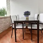 Gæstehus Lavizatic 3*