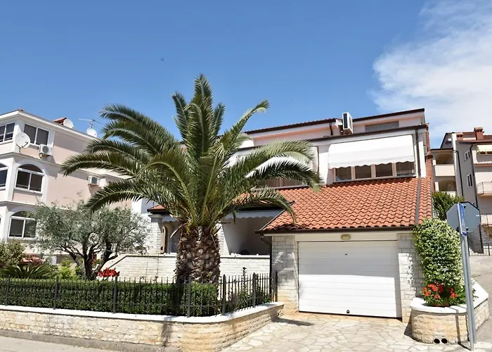 Lavizatic Pensionat 3*