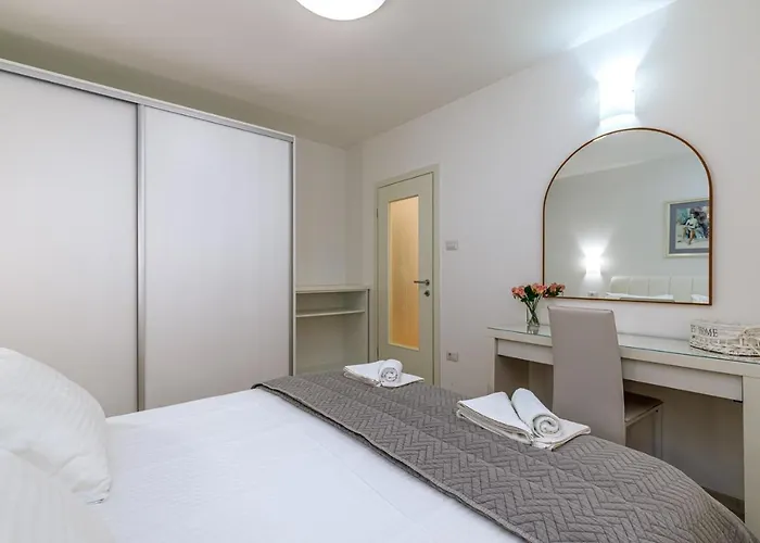 Pensionat Lavizatic Poreč