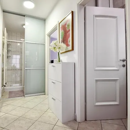 Guest house Lavizatic Porec