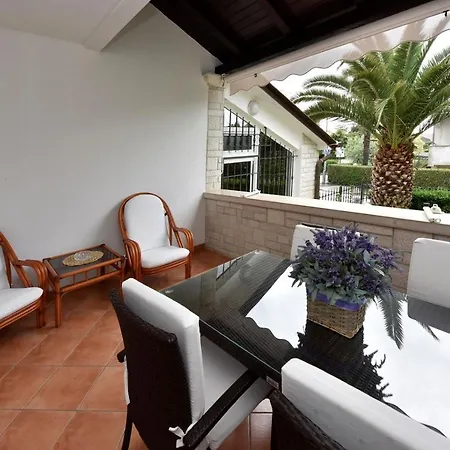 Lavizatic Guest house Porec