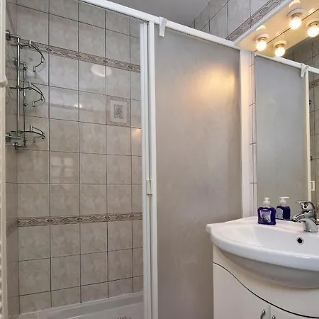 Lavizatic 266 Poreč