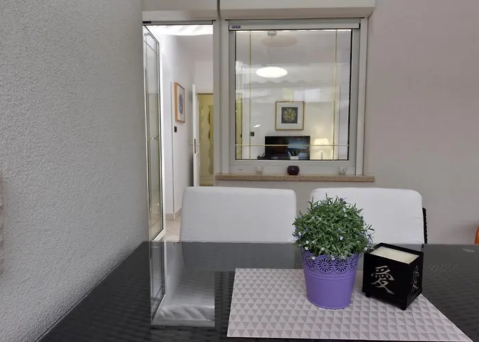 Πανσιόν Lavizatic Πόρετς