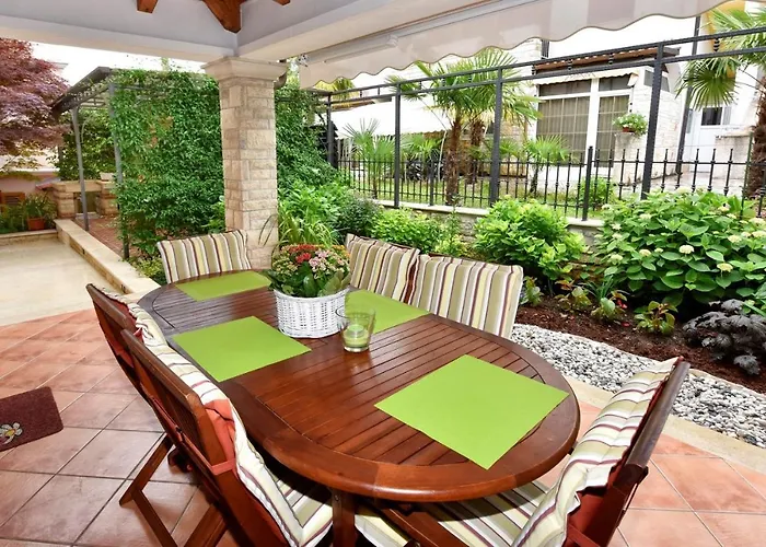 Lavizatic בית הארחה