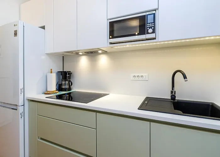 Lavizatic Πανσιόν Πόρετς